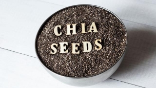 8 Ways Chia Seeds Can Give You Radiant Skin