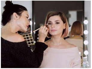 Embrace The Future Of Beauty: Top 3 Makeup Trends Shaping 2024