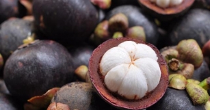 Mangosteen: Pros, Cons, And Nutrition
