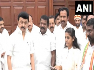 Tamil Nadu: Chief Minister MK Stalin Attends Swearing-in Of Congress MLA Tharahai Cuthbert