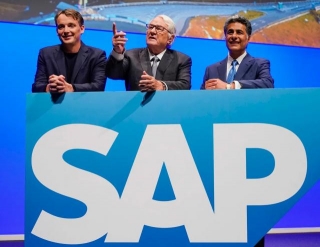 SAP Plans To Pay Supervisory Board Chairman Significantly More