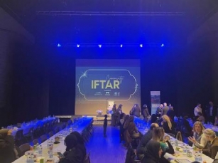 University Of Warwick Collaborates With Blue Coat School For Community Iftar Event