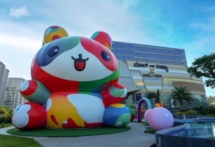 Phoenix Mall Of Asia Introduces ‘Dreamland’ With India’s Tallest 50-foot Rainbow Rex Inflatable