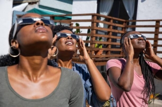 The 2024 Total Solar Eclipse: Health Risks & Warnings
