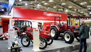 Mahindra’s Farm Equipment Sector Sells 35805 Units In India During April 2024