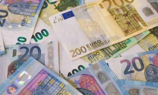 EUR/USD: Danske Bank Forecasts Euro To Fall To 1.03