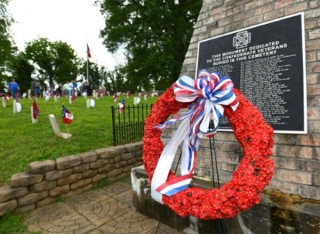 Sponsor A Confederate Memorial Day Wreath (FL)