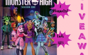 Monster High: The Complete First Season on DVD Giveaway (Ends 3/23) @DeliciouslySavv @PinkNinjaBlogg @Nickelodeon