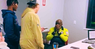 Security Guard Left In Tears As Students Raise $30k To Help Him Visit His Family After 11 Years