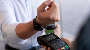 How To Implement RFID Cashless Payments At Events