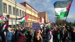 Victoria Marches For Palestine, Friday Night Edition