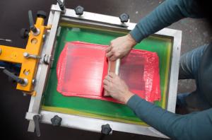 How to Make a Screen for Screen Printing: A Step-by-Step Guidelines