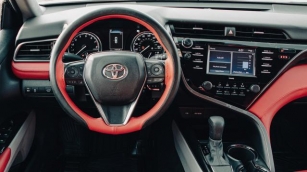 Toyota Mechanic In Northbrook: Ensuring Smooth Rides
