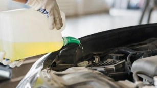 Prolong Your Chevrolet’s Life – Oil Change Service In Evanston