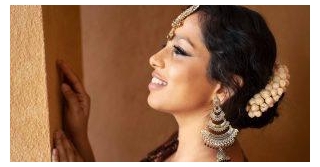 45 Hairstyles For Saree: Ideas To Look Like A Traditional Indian Diva