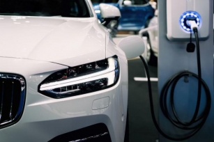 Unplugged: Why Consumers Hate EV Charging