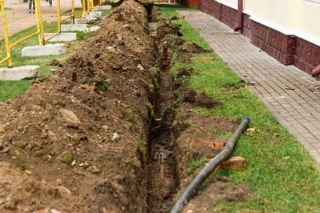 Unclogging Outdoor Drainage Systems In Illinois: Solutions For French Drains