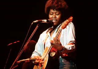 Joan Armatrading - One More Chance