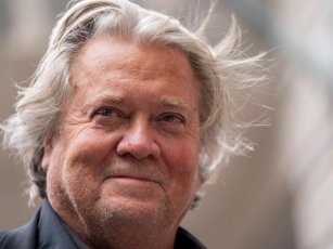 US Judge Orders Ex-Trump Adviser Steve Bannon To Report To Prison By July 1