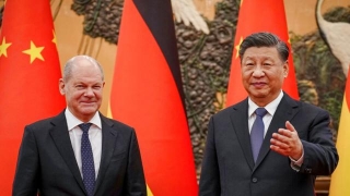 Suspected Chinese Spies Arrested In Germany, Britain