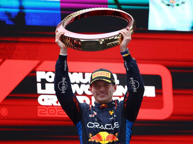 Verstappen wins Chinese Grand Prix to increase F1 championship lead
