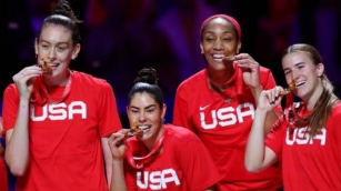 USA Women’s Olympic Basketball Roster: A’ja Wilson, Breanna Stewart Headline 2024 U.S. Team For Paris | Sporting News