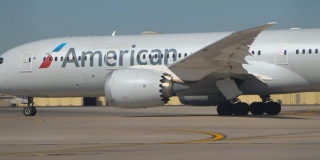 American Airlines Gears Up For Busy Summer Travel At Phoenix Sky Harbor