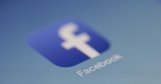 Facebook To Launch Vertical Full Screen Video Player Feature Similar To TikTok