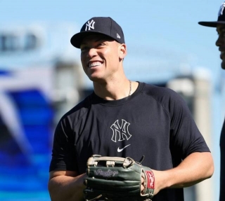 Aaron Judge Shifts To Left Field For First Time As Yankees Shake Up Lineup