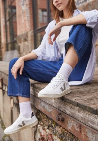 Why Are Veja Shoes So Popular? Reasons Behind Hype Of Brand