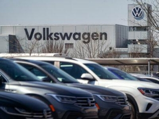 Historic Tennessee Volkswagen Union Election Voting Ends : NPR