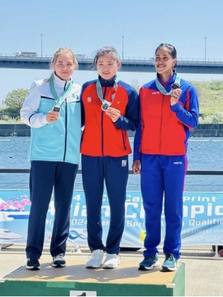 Vietnamese Athlete Wins Gold In Asian Canoe Sprint Championships