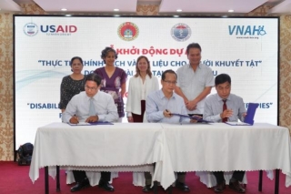 USAID Increases Funding For Bac Lieu Disability Support Project To $1.15 Million