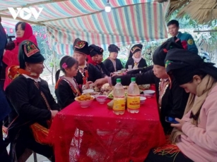 Celebrating The Tet Holiday: A Glimpse Into The Traditions Of The Red Dao In Northern Vietnam