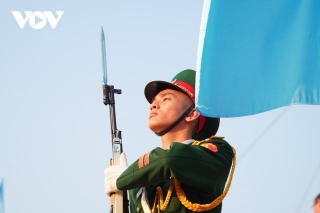 Flag-Raising Ceremony In Quang Tri Commemorates National Reunification Day