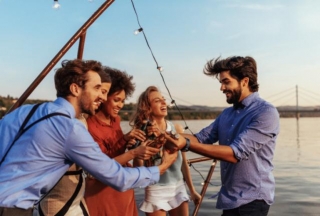 Corporate Success: How Yacht Charters Elevate Team Building