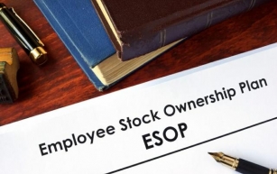 A Guide to Employee Stock Ownership Plan- What To Know