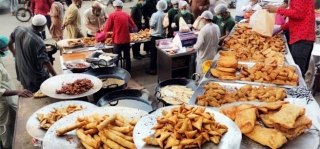 Top 10 Lunch Buffets In Karachi 2024
