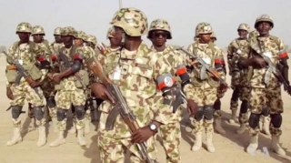 Army Awards Officers For Turning Down A Bribe Of N1.5 Million