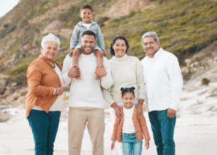 For New Canadians: A Guide To Super Visa Insurance For Your Parents