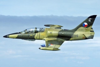 The Aero L-159 ALCA Is A Jet Trainer With Sharp Teeth