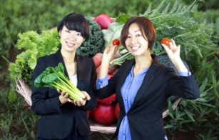 Japanese Twin Sisters Transforming Indian Agri Scene With Farm-to-table Concept