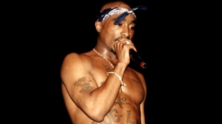 Tupac - Ghetto Star Mp3