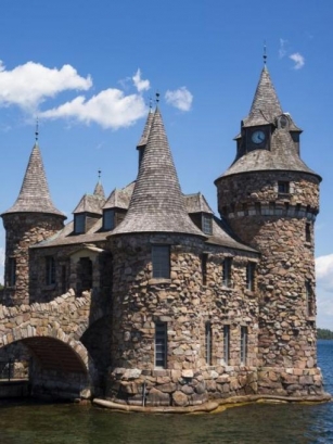 Top 11 Castles In The United States