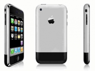 Famous Designs That Changed The World: IPhone