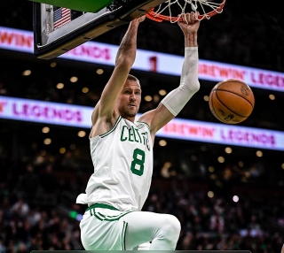 Boston Celtics Clinch First Place In NBA With Dominating Victory