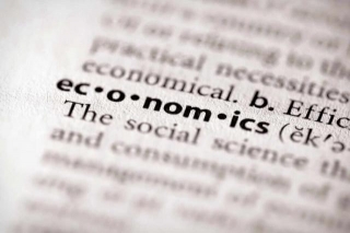 Understanding Economics In 10 Minutes: A Quick Guide