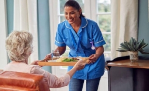 How To Read Nursing Home Reviews: Spotting Red Flags And Highlights