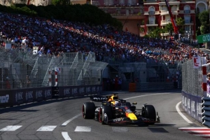 Red Bull Facing Potential Decline, Warns Ralf Schumacher