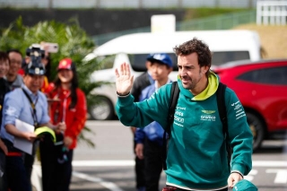 Alonso Secures Future With Aston Martin By Signing A Multi-Year Contract